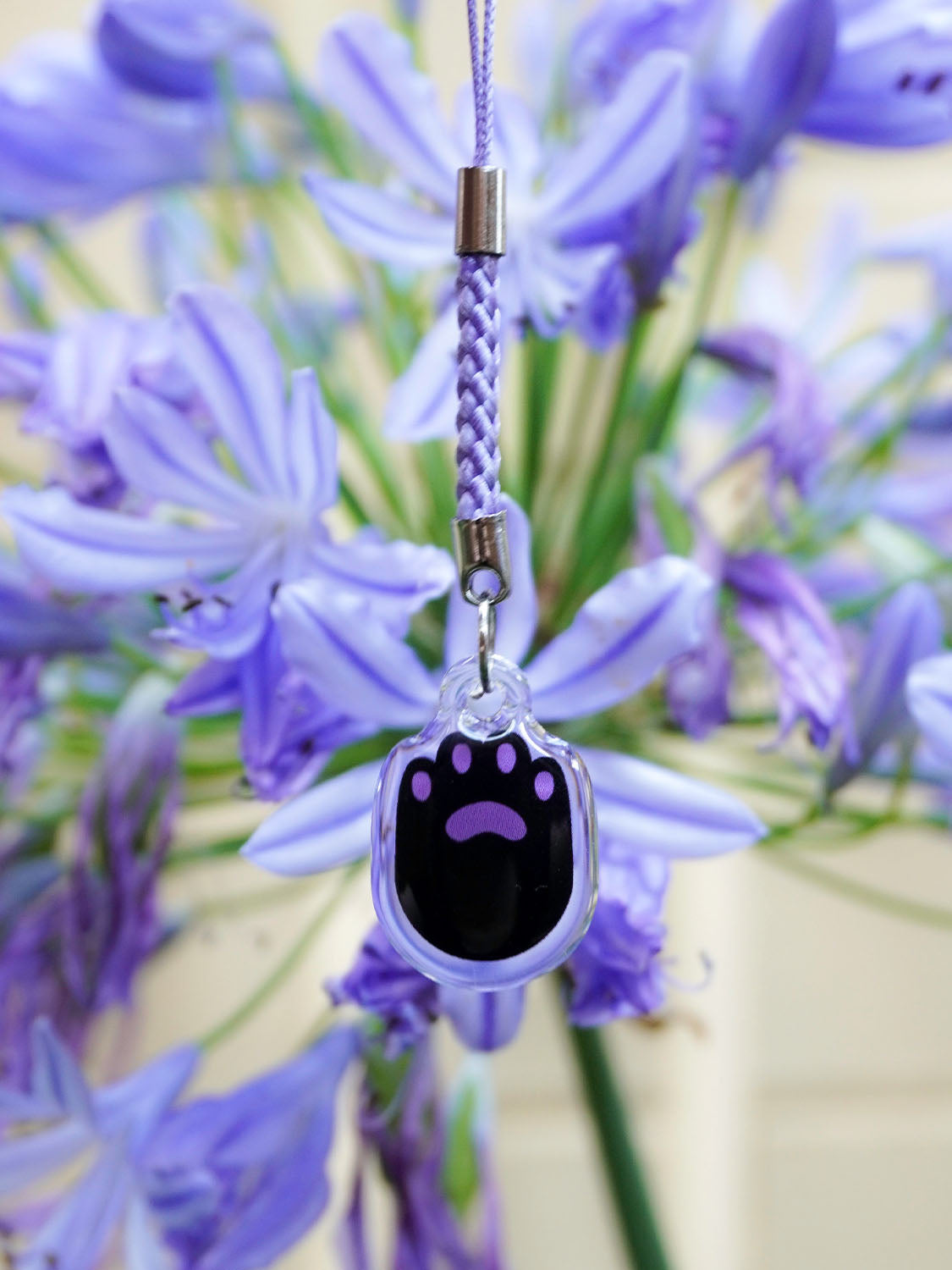 Feed us Bitch (Paw): Phone Charms